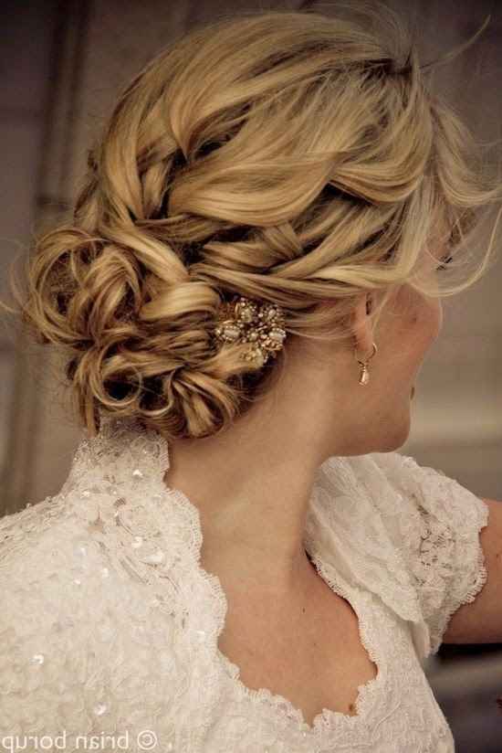 Coiffure mariée cheveux mi long - 25