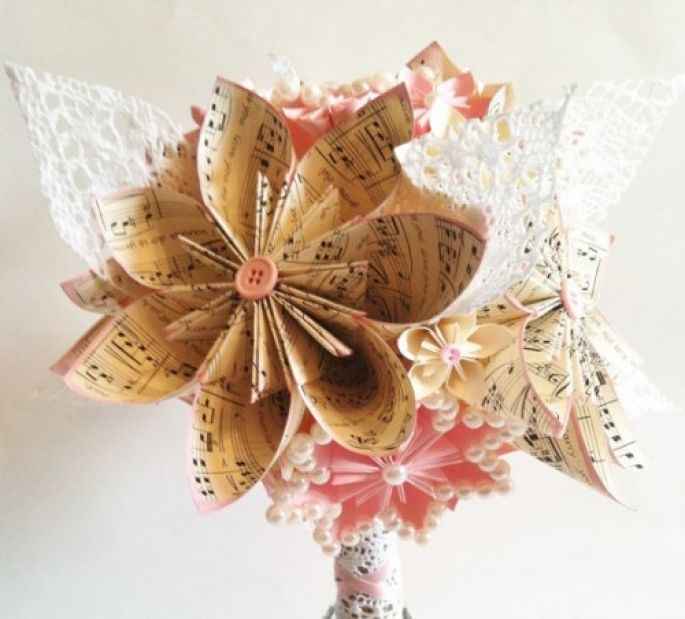 Bouquet mariée sans fleur ou fausse fleur - 24