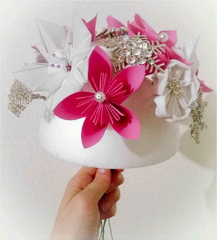 Bouquet mariée sans fleur ou fausse fleur - 27