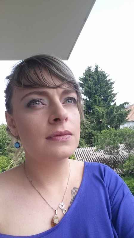 Coiffure et maquillage