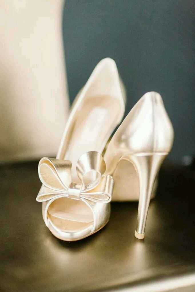 Les chaussures du grand jour - 1