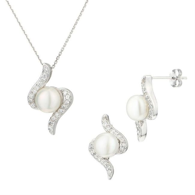 Cette mariée a perdu ses accessoires ! aidez la à les retrouver ! - 2