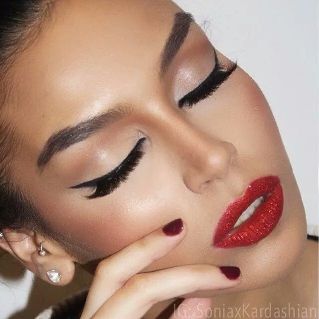 Maquillage glamour - 10