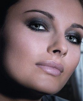 Make up smoky - 23