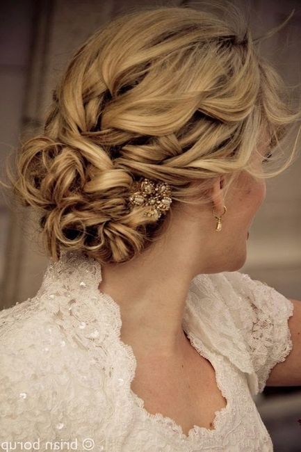 Coiffure mariée cheveux mi long - 25