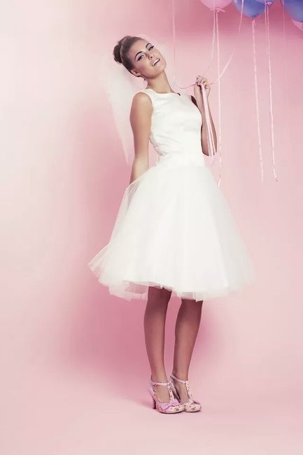 Robe de mariée courte - 4