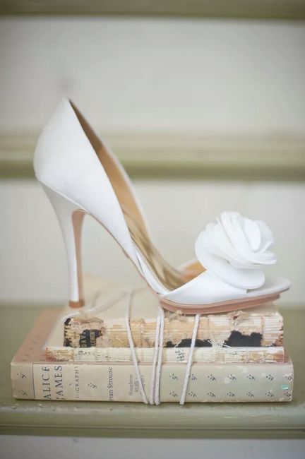 Les chaussures du grand jour - 27