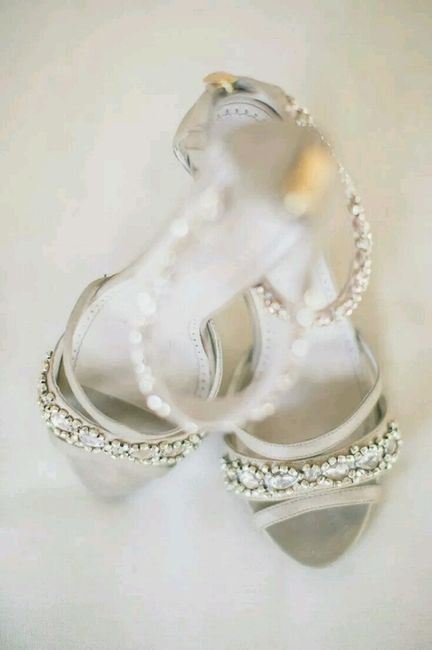 Les chaussures du grand jour - 45