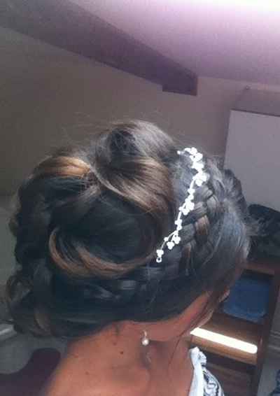 Essai coiffure maquillage vu de dessus