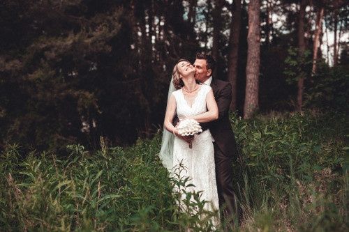 Photo de couple en forêt -1 