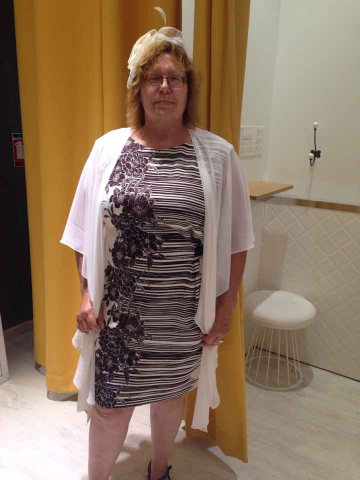 Robe pour ma mère et ma soeur - 1