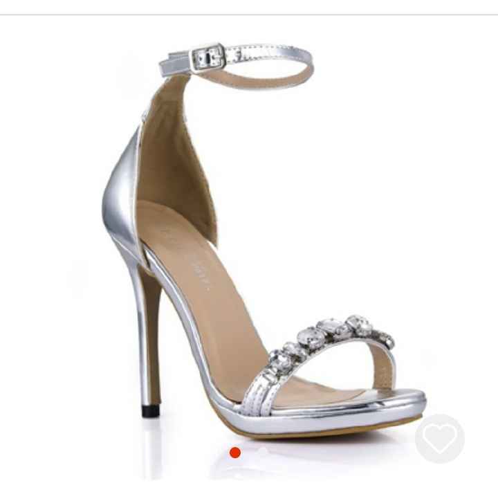 Mes chaussures enfiiin - 1