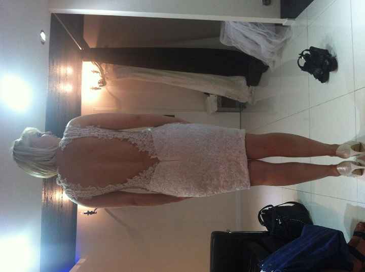 Pour vous, ce sera combien de robes ? - 2