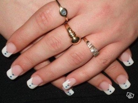 Vous et vos ongles ...  - 1