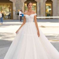 Choisis la robe de tes rêves sur notre catalogue 👰 - 1