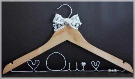 Idée pour un cintre personnalisé