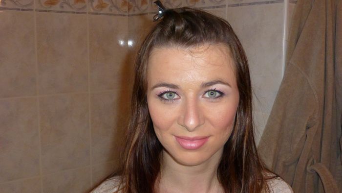 Mon 2 éme essai maquillage avec une maquilleuse professionnelle