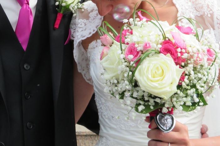 Bouquet avec médaillon photo