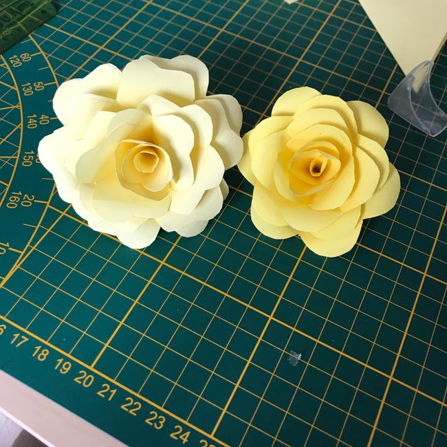 Essai fleurs en papier - 3