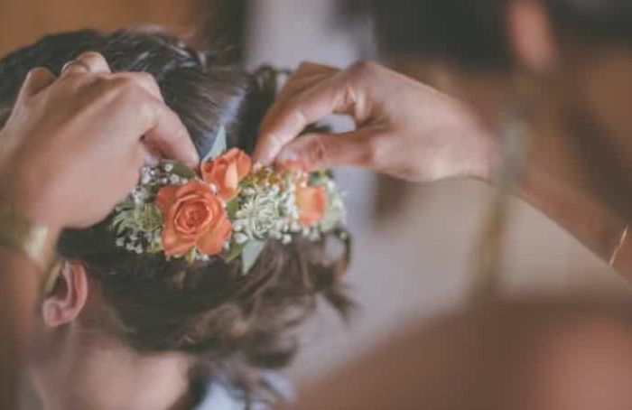 Allez-vous mettre des fleurs dans vos cheveux le jour J ? - 1