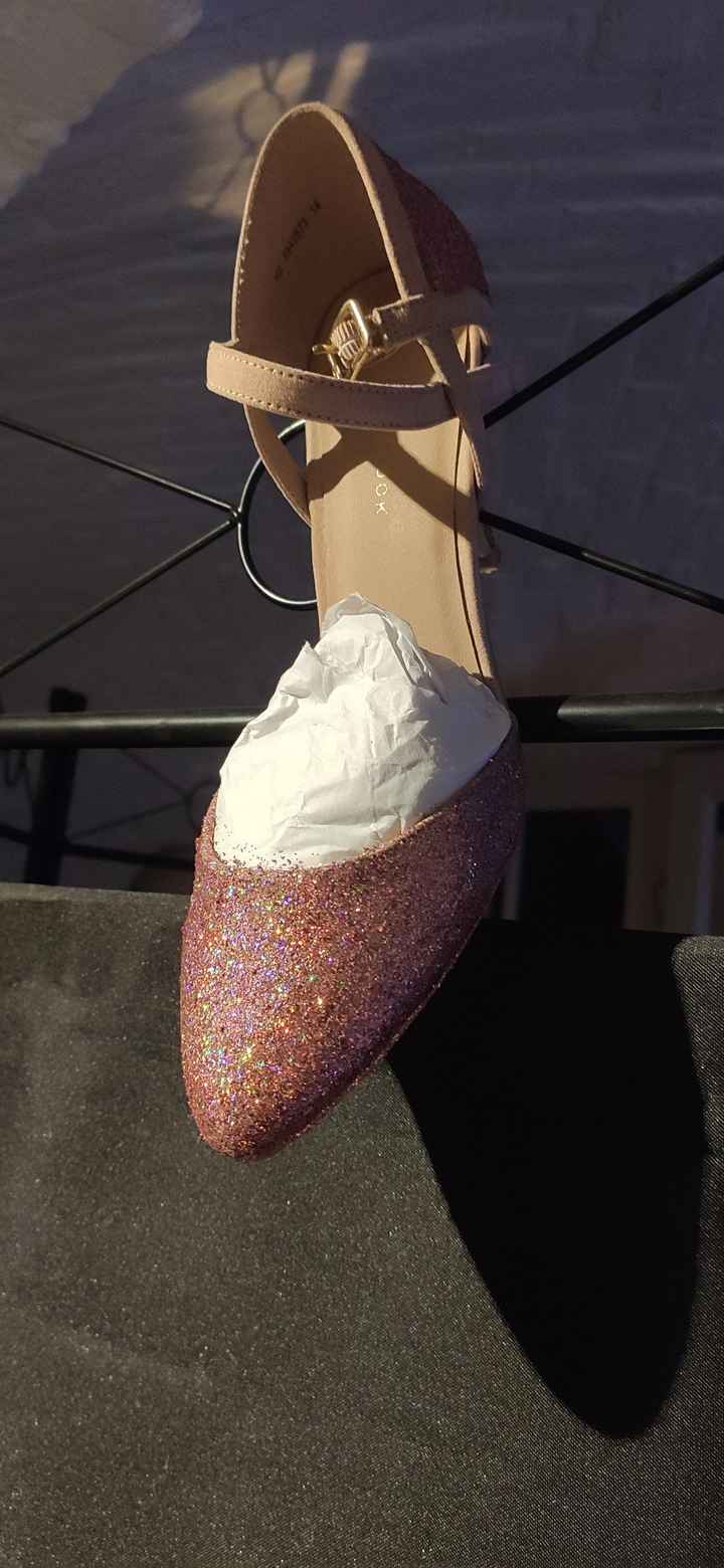 Mes chaussures customisées rose gold holographique 🤩 - 1