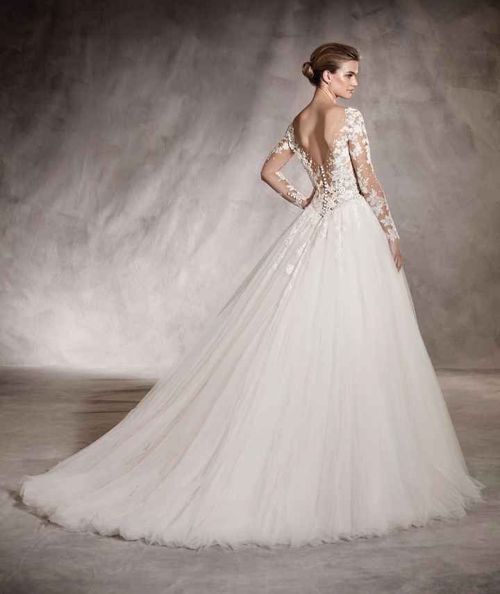 La robe :)