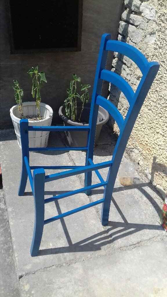 Après les t-shirt les chaises ! - 1