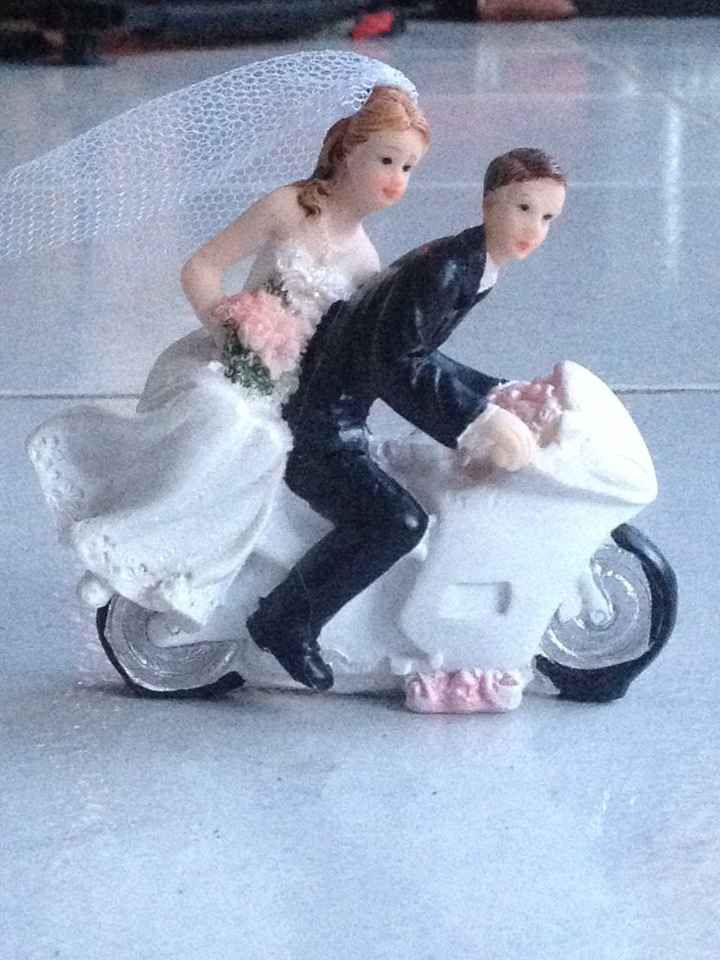 Figurine pour pièce montée  - 1