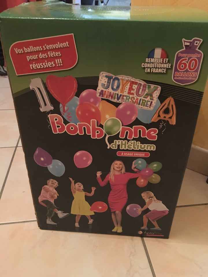 Quand on commence à acheter la déco, ça sent bon!!! - 2