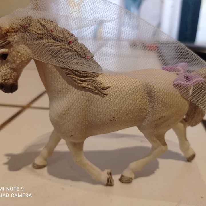 Figurines - 3