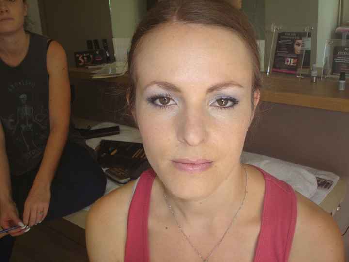 1er maquillage yeux ouverts