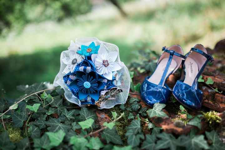 Bouquet et chaussures