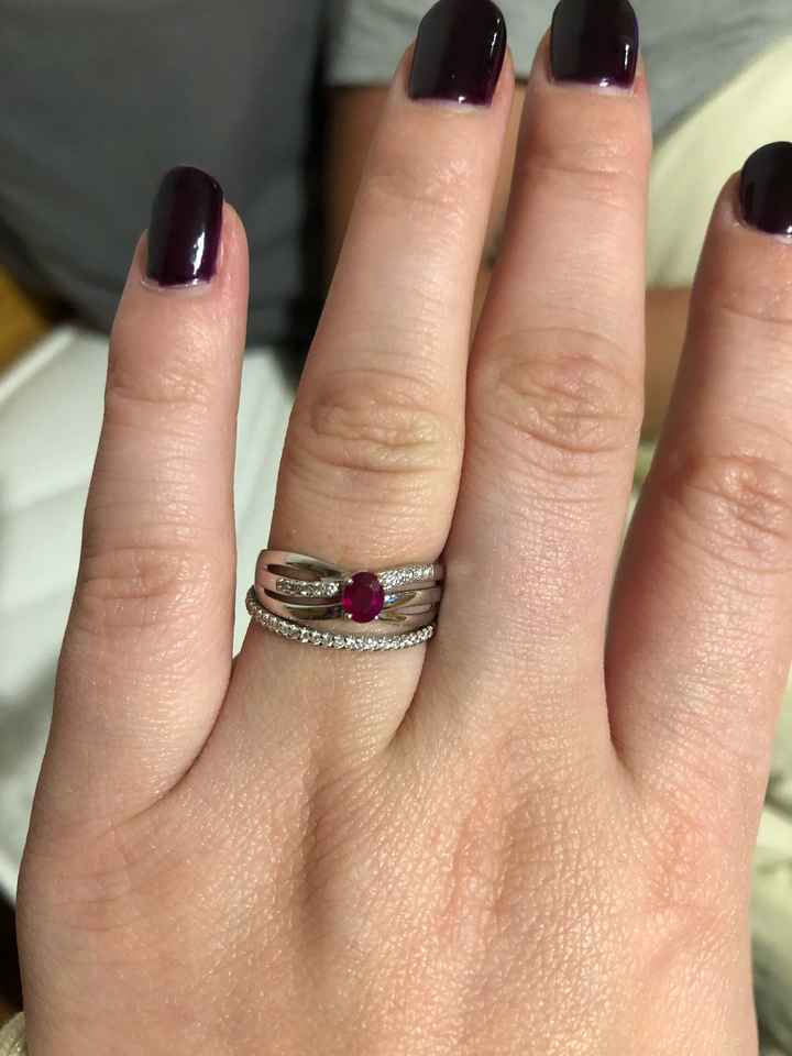 Bague de fiançailles photo - 1