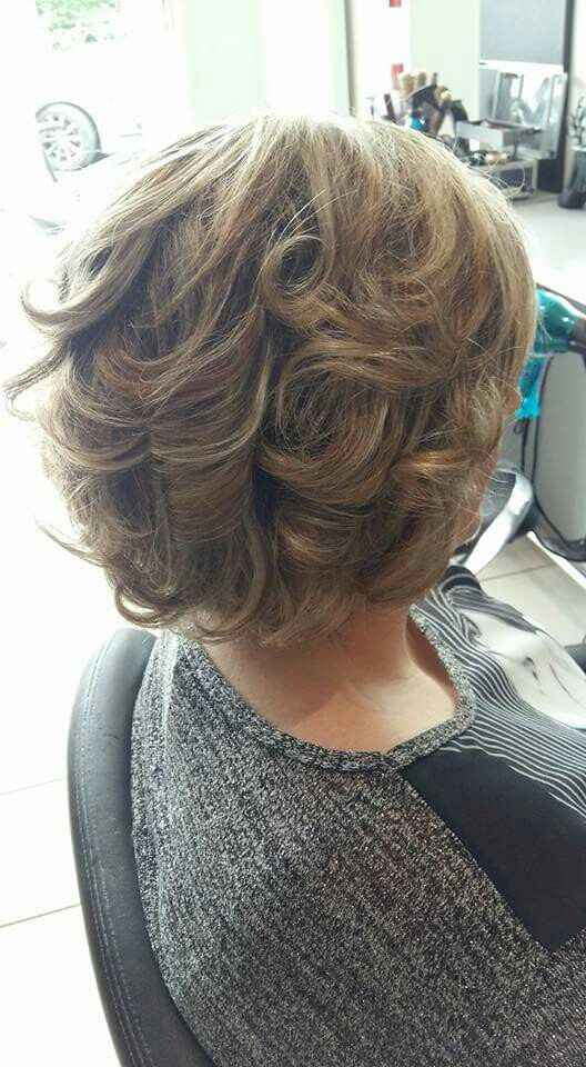 20 idées de coiffures pour carré court - 4