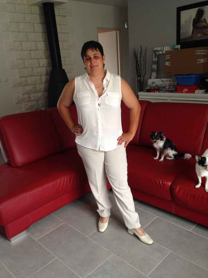 Je recherche un tailleur pantalon / costume mariage pour femme - 1