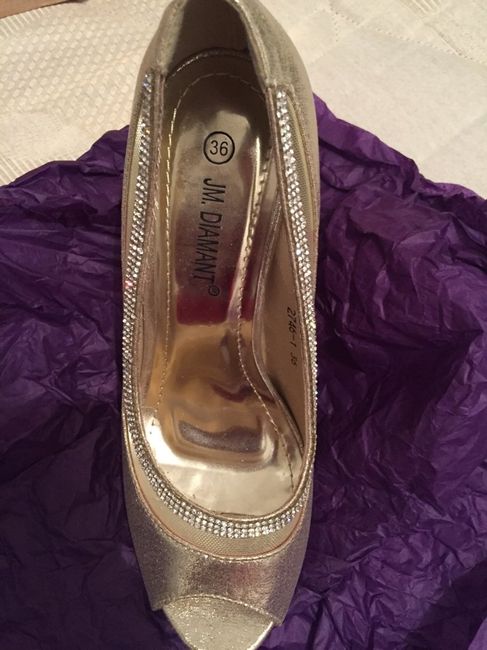 Vos chaussures ! - 1