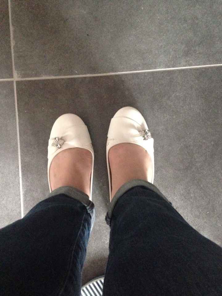 Chaussures plates pour grande mariée ! - 1