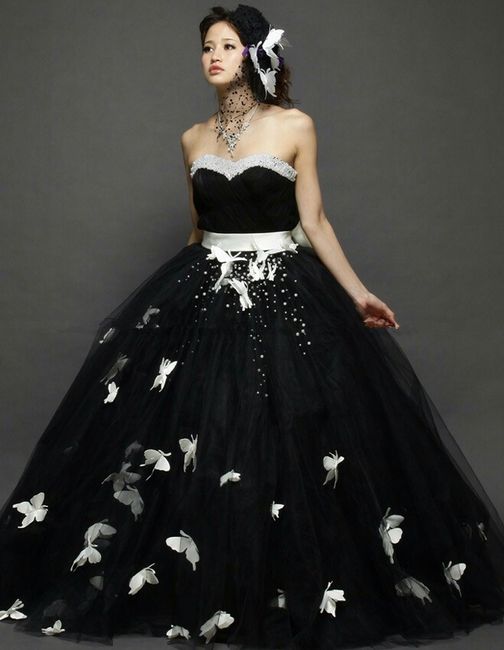 La robe de mariée noire : pour ou contre ? - 1