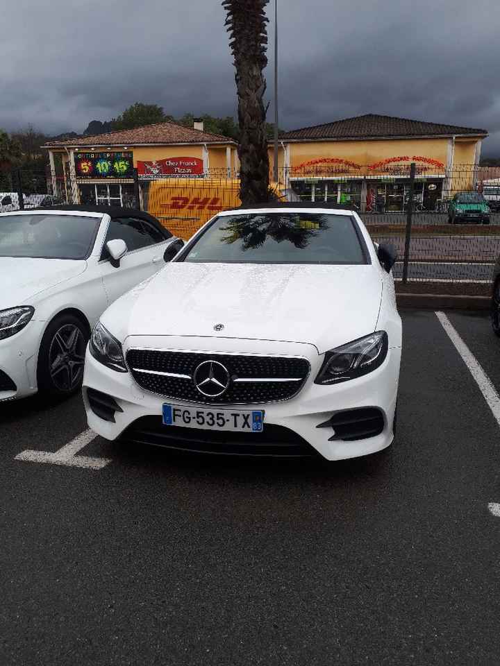 Mr à enfin réserver la voiture. - 1