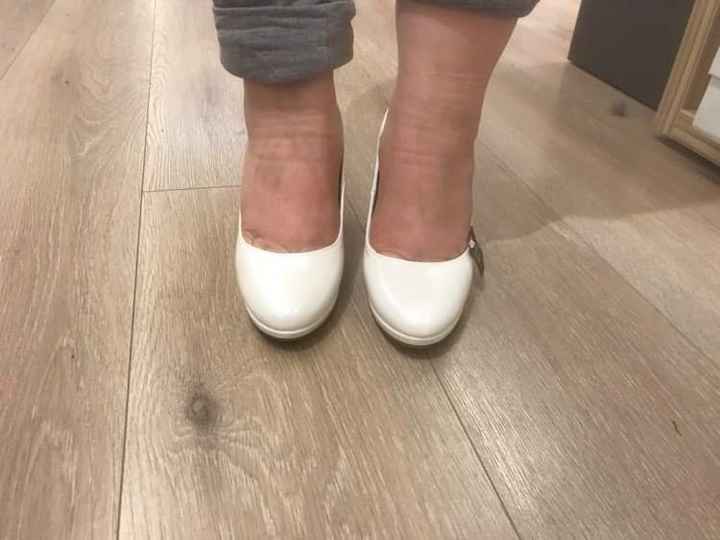 Chaussures trouvé - 2