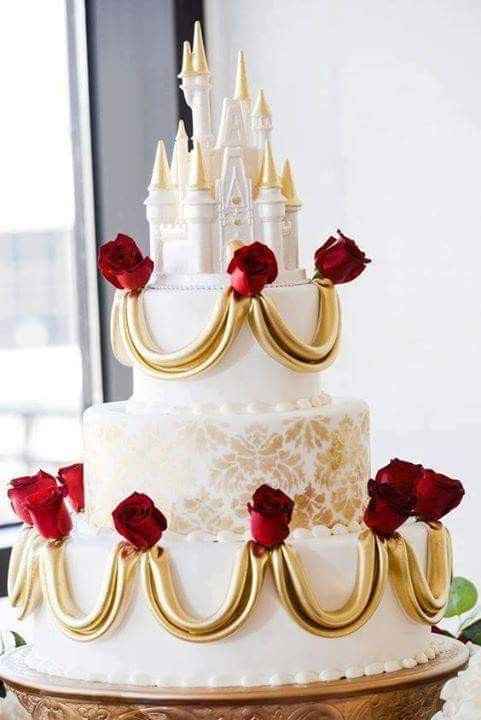 Wedding cake pour les fans de Disney - 4