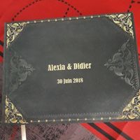 Livre d'or ancien - 1