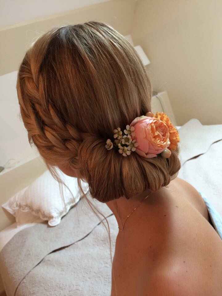 Ma coiffeuse fait des trucs de ouf !! attention les yeux ca pique !! - 1