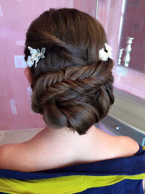 Ma coiffeuse fait des trucs de ouf !! attention les yeux ca pique !! - 2
