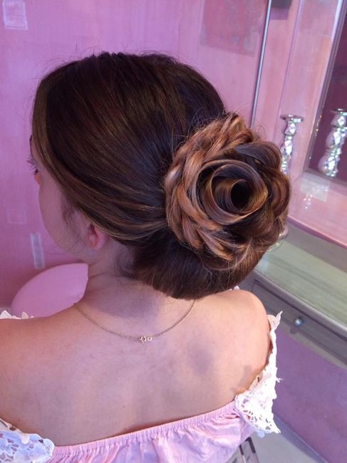 Ma coiffeuse fait des trucs de ouf !! attention les yeux ca pique !! - 10