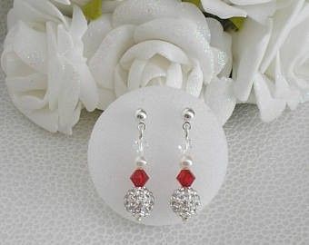 Porteras-tu des perles pour ton look de mariée ? 4