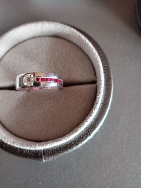 Nous avons reçu nos alliances ! :) 5