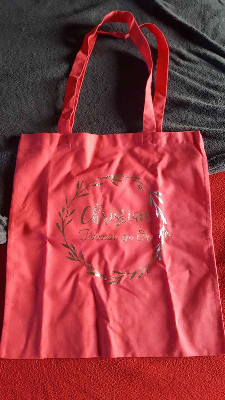 TOTE BAG