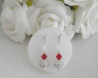 Bijoux du jour: tu es plutot voyant strass et paillettes ou plutôt minimaliste ? - 1