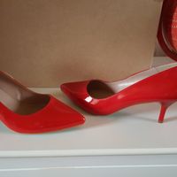 Alors chaussures blanches ou de couleur pour votre mariage ? 🤗 - 1